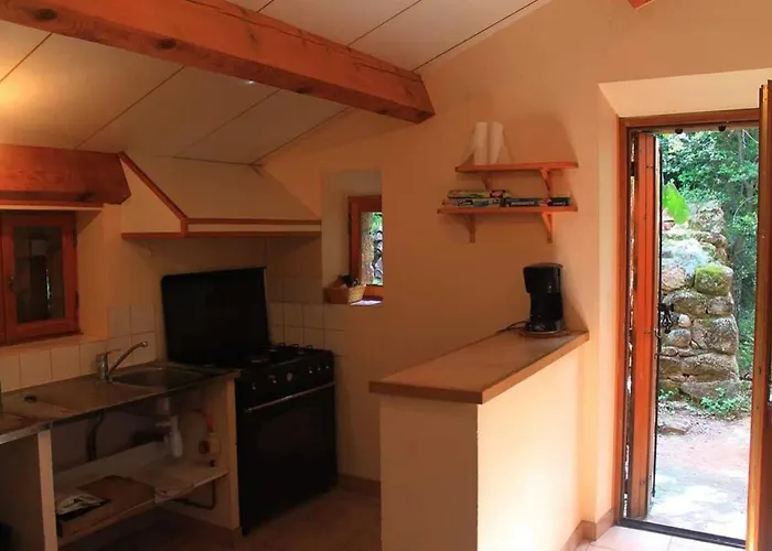 Belle Et Grande Maison Ardechoise